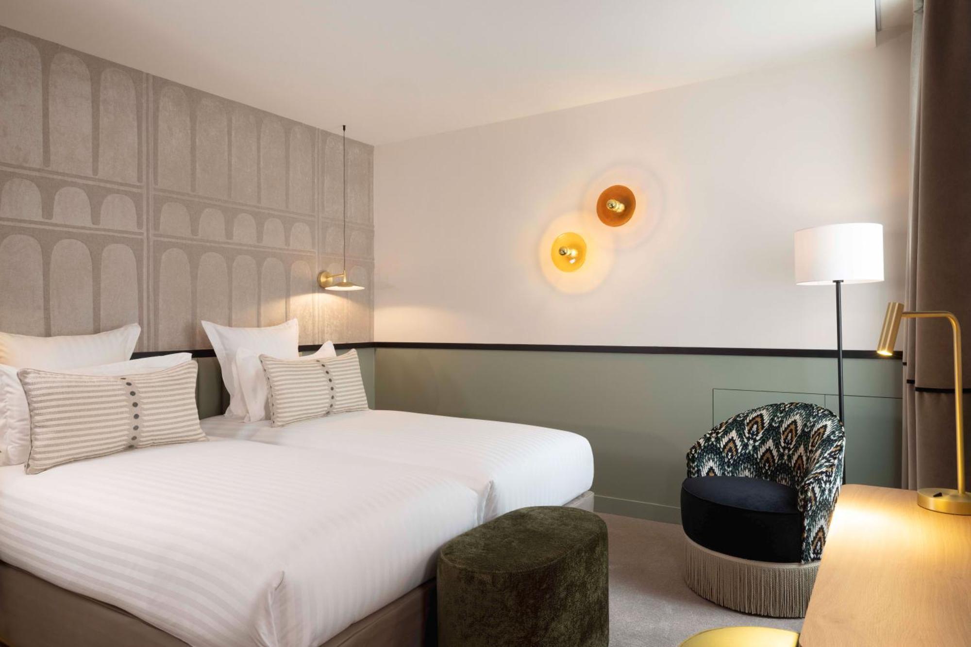 Hotel Grand Coeur Latin ปารีส ภายนอก รูปภาพ