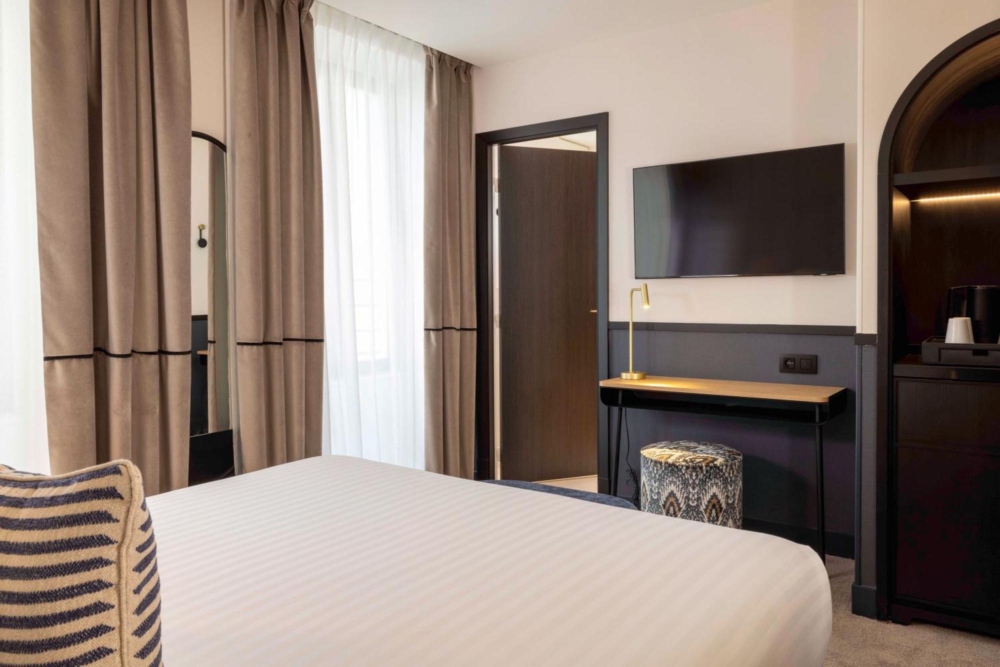 Hotel Grand Coeur Latin ปารีส ภายนอก รูปภาพ