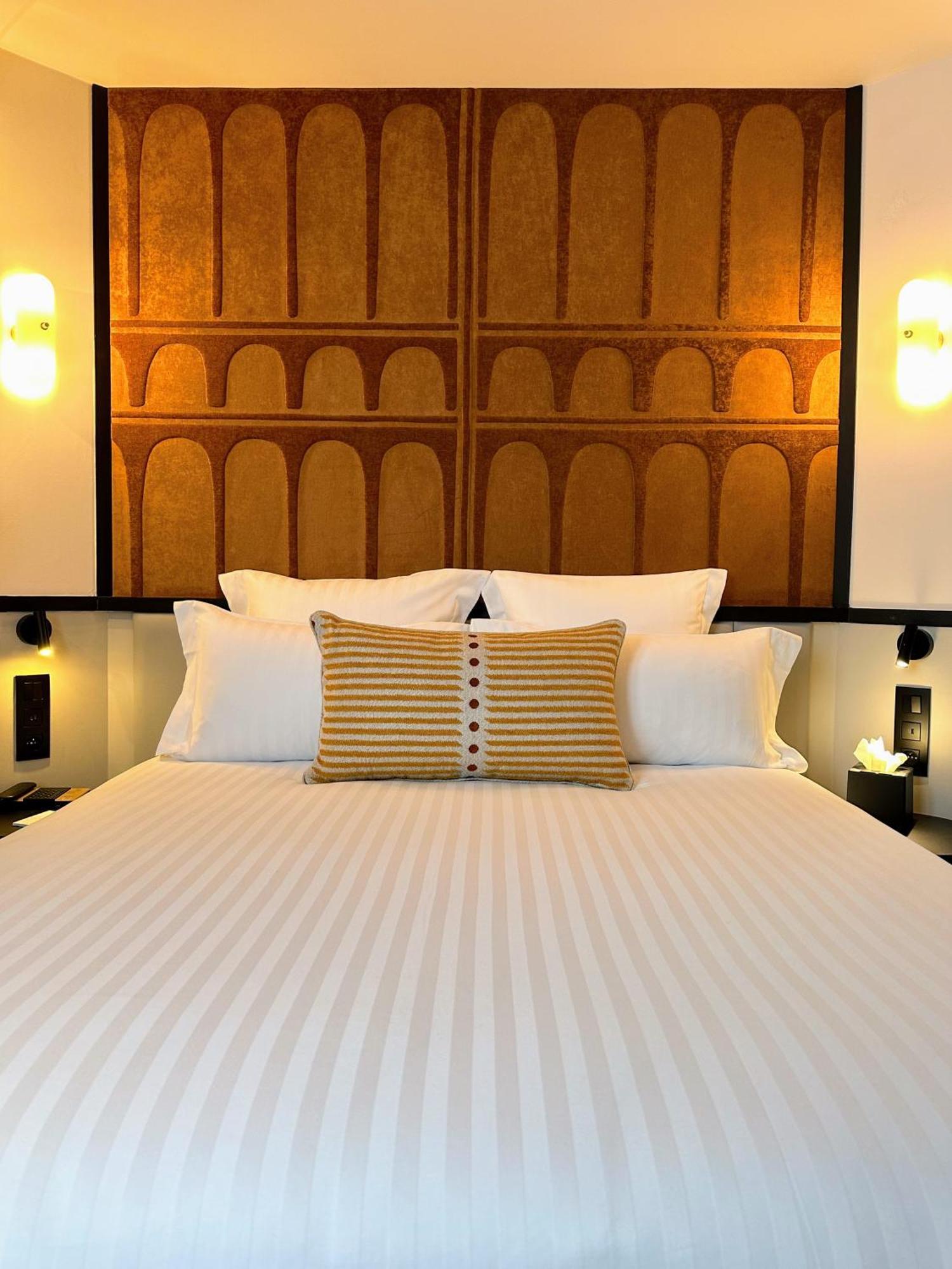 Hotel Grand Coeur Latin ปารีส ภายนอก รูปภาพ