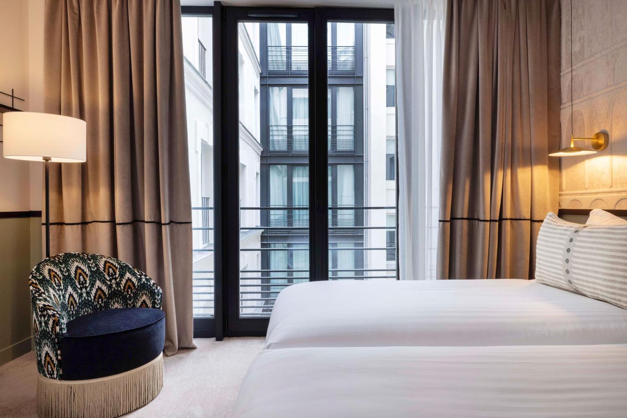 Hotel Grand Coeur Latin ปารีส ภายนอก รูปภาพ