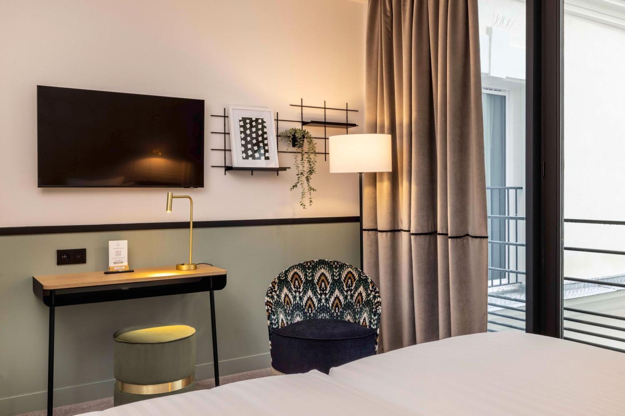 Hotel Grand Coeur Latin ปารีส ภายนอก รูปภาพ