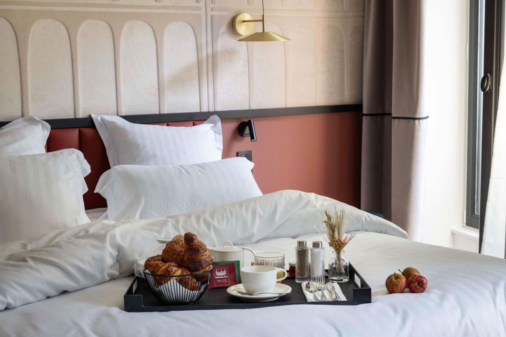 Hotel Grand Coeur Latin ปารีส ภายนอก รูปภาพ