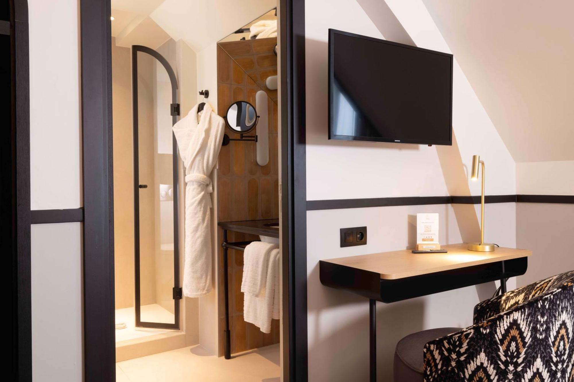Hotel Grand Coeur Latin ปารีส ภายนอก รูปภาพ