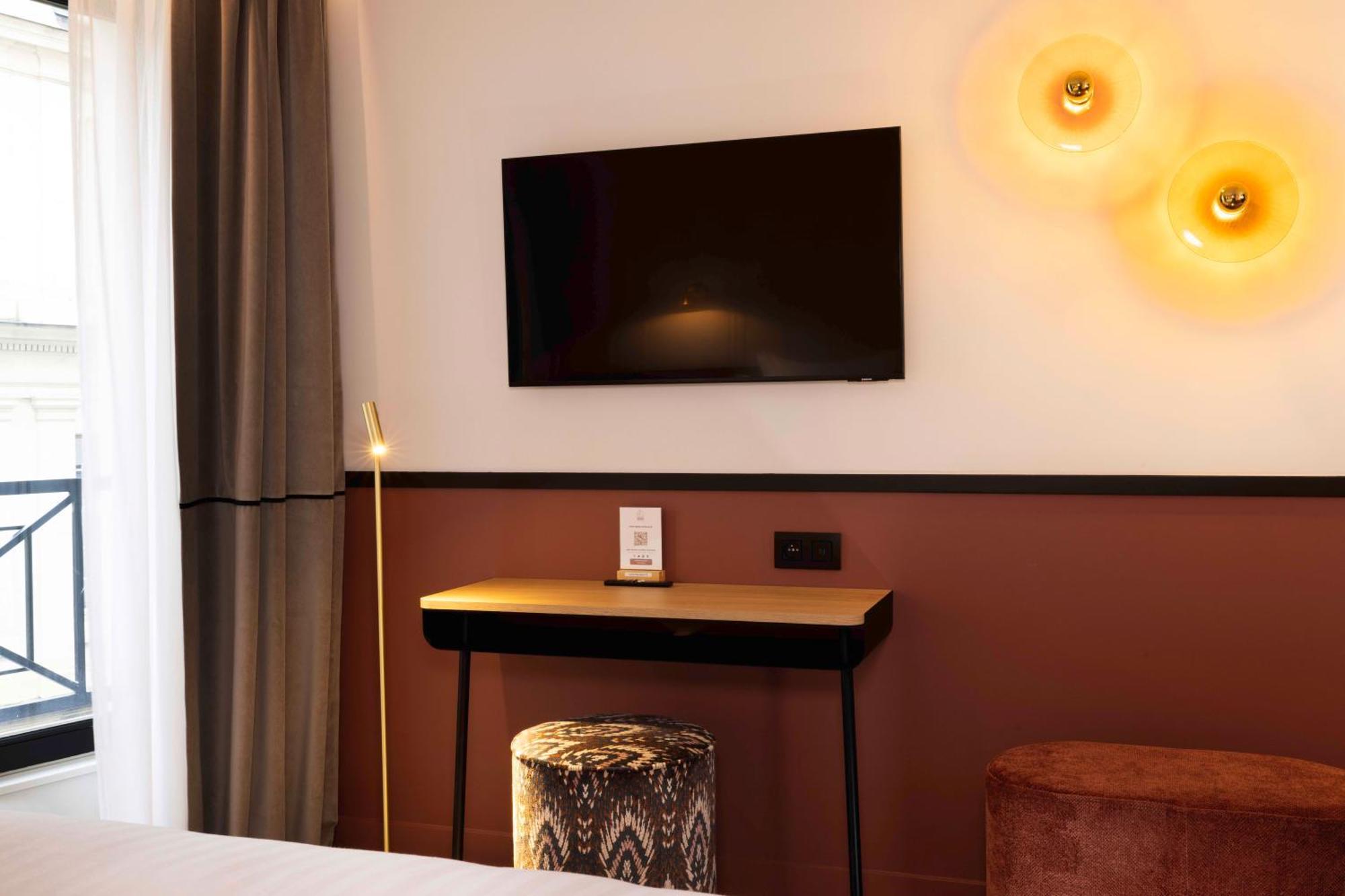 Hotel Grand Coeur Latin ปารีส ภายนอก รูปภาพ